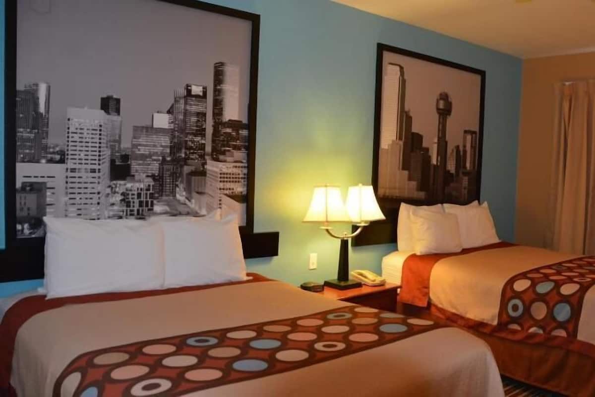 In-room safe, individually decorated, individually furnished, desk
