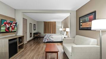 Superior Room, 1 King Bed with Sofa bed, Non Smoking | Blackout drapes, iron/ironing board, WiFi (free), alarm clocks