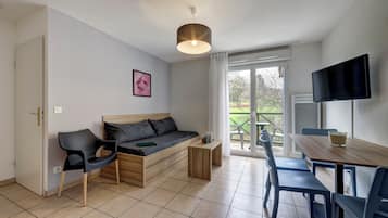 Appartement 1 chambre 4 personnes | Escritorio, sistema de insonorización, cunas gratuitas y wifi gratis