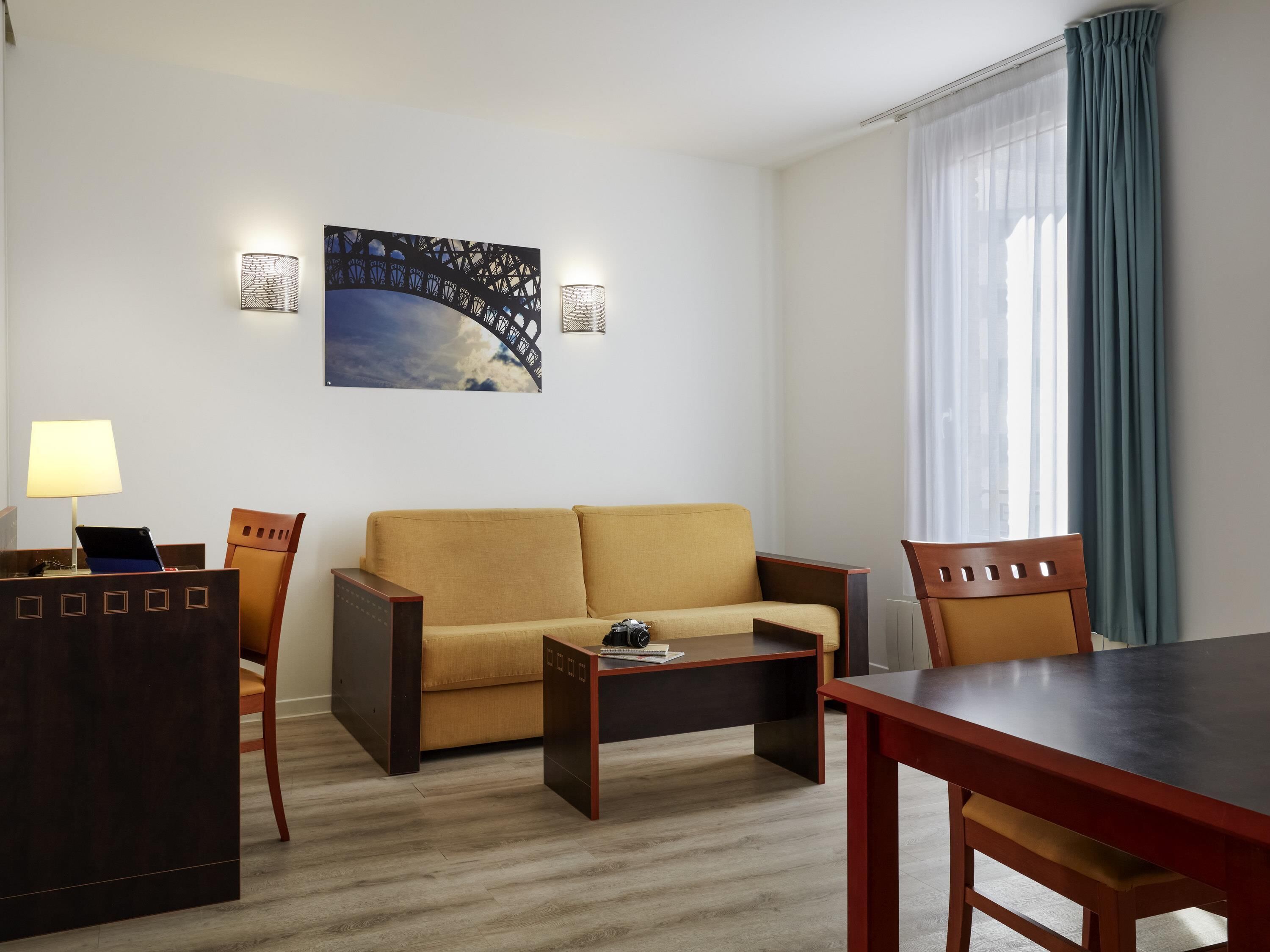 Apartment, 1 Bedroom | In-room safe, desk, iron/ironing board, free cribs/infant beds