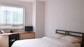 Standard Double Room, 2 Bedrooms | Desk, blackout curtains, free WiFi, bed sheets