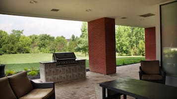 BBQ/picnic area