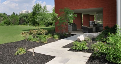 Residence & Conference Centre - Brampton
