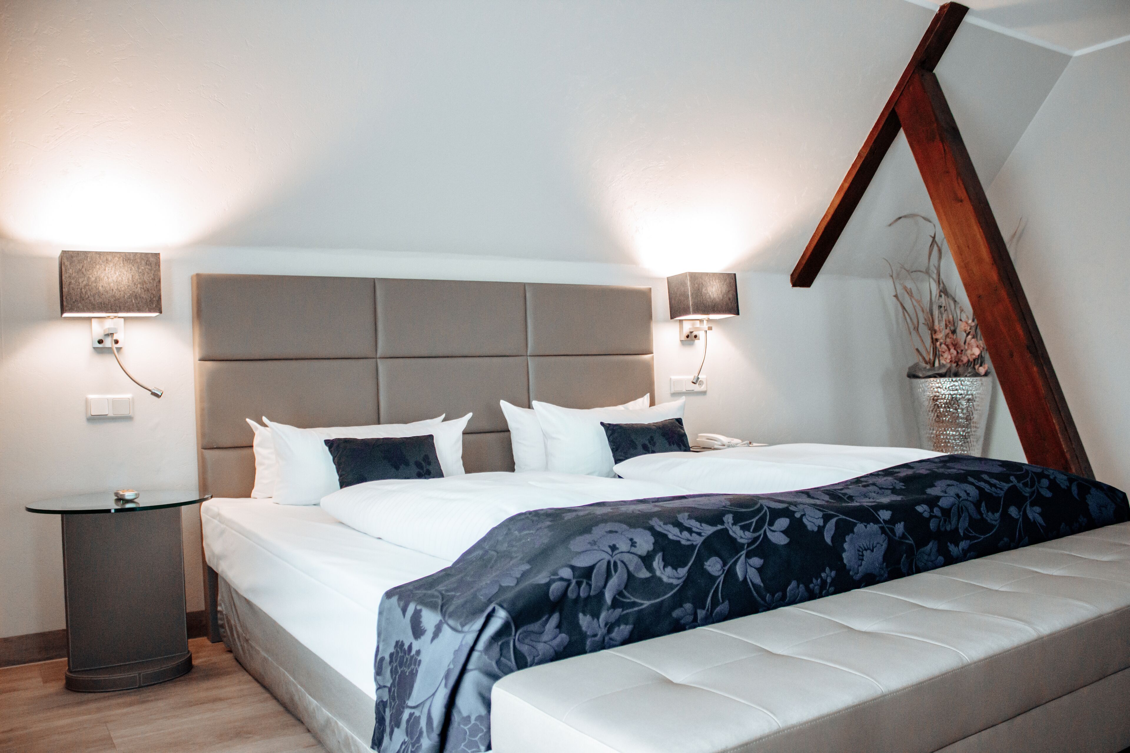 Executive-dobbeltværelse | Pengeskab på værelset, skrivebord, strygejern/strygebræt