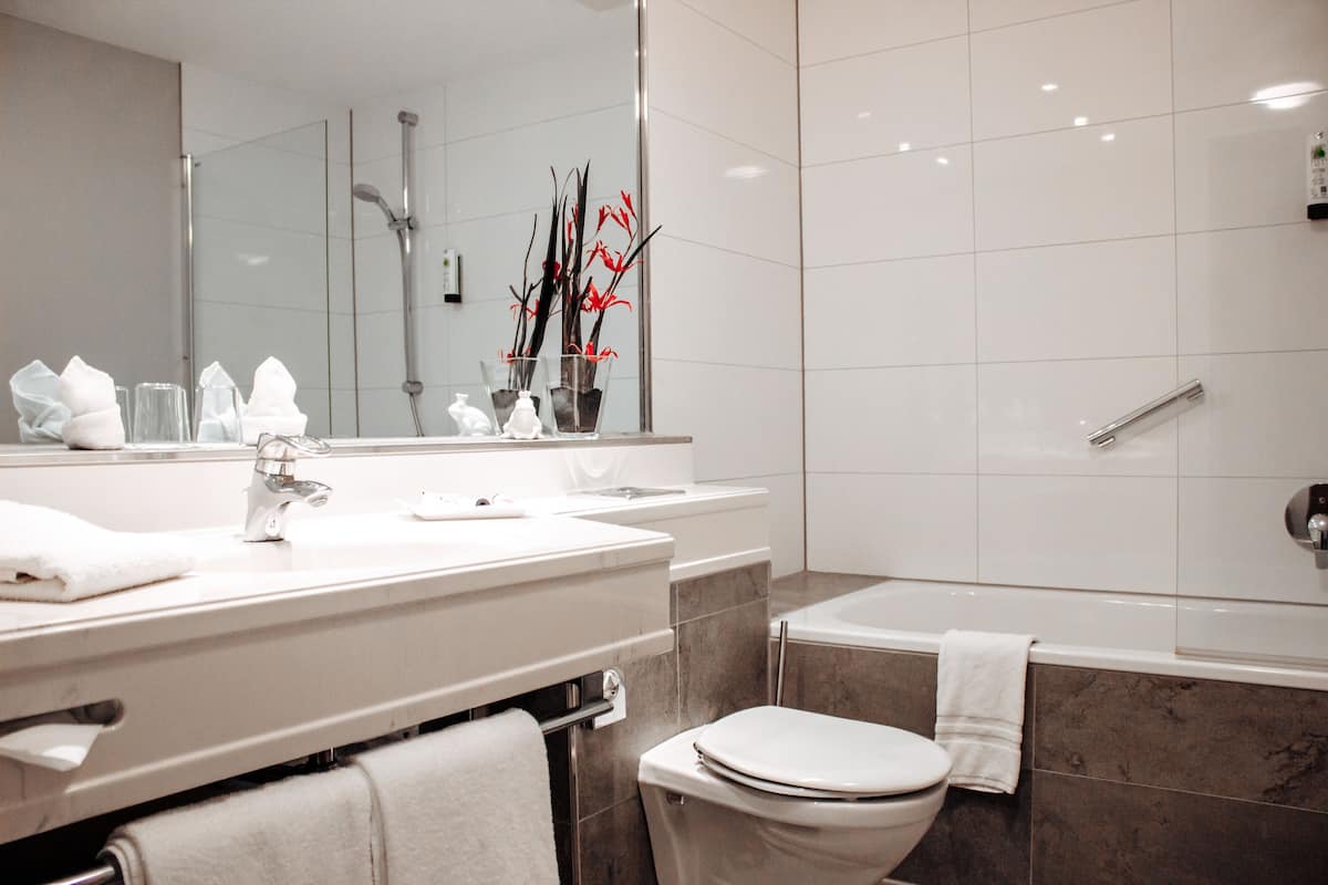 superior double room, allergy friendly, garden area | bathroom | free toiletries, hair dryer, bathrobes, slippers