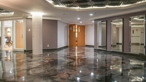 Banquet hall - Lelux Hotel (Montreal)
