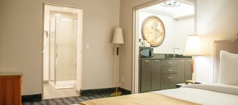 Lelux Hotel