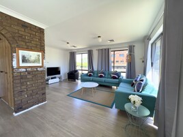 TelevisiĂłn LCD 32 pulgadas con canales de televisiĂłn por cable