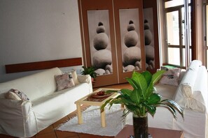 ロビー応接スペース