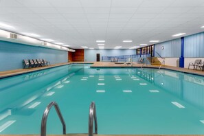 Indoor pool, seasonal outdoor pool - Tamarack Wisconsin Dells a Ramada by Wyndham (Wisconsin Dells)