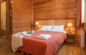 Iron/ironing board, free cribs/infant beds, WiFi - Odalys Résidence Les Chalets d'Evian (Evian-les-Bains)