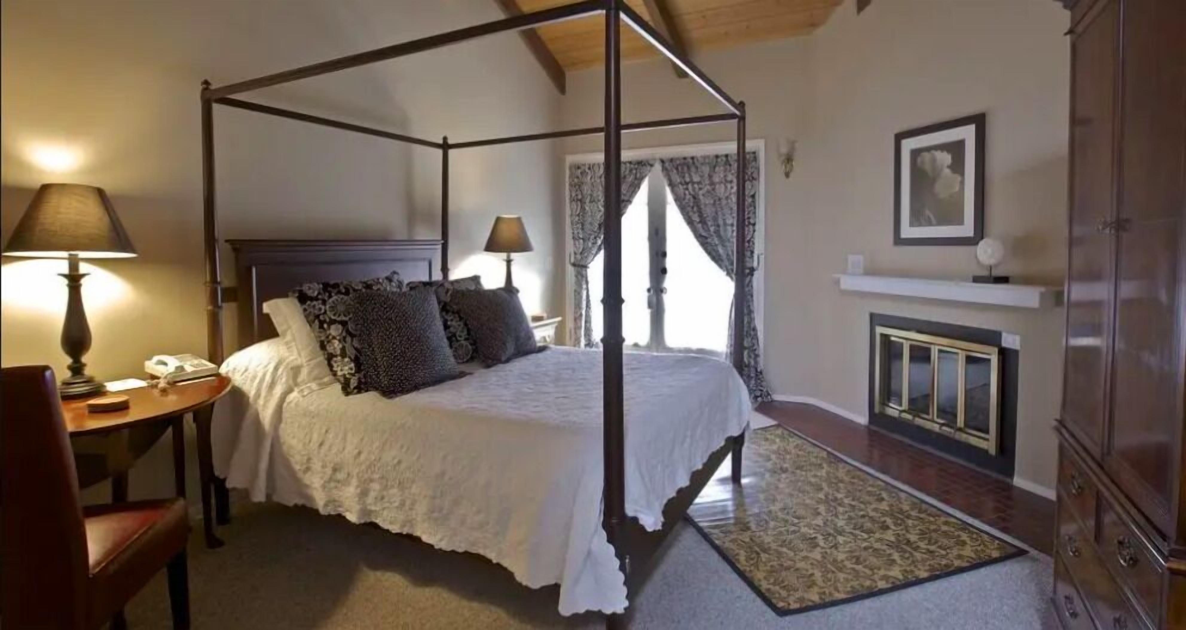 premium bedding, iron/ironing board, free wifi, bed sheets