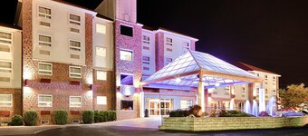 Best Western Plus Sandusky Hotel & Suites