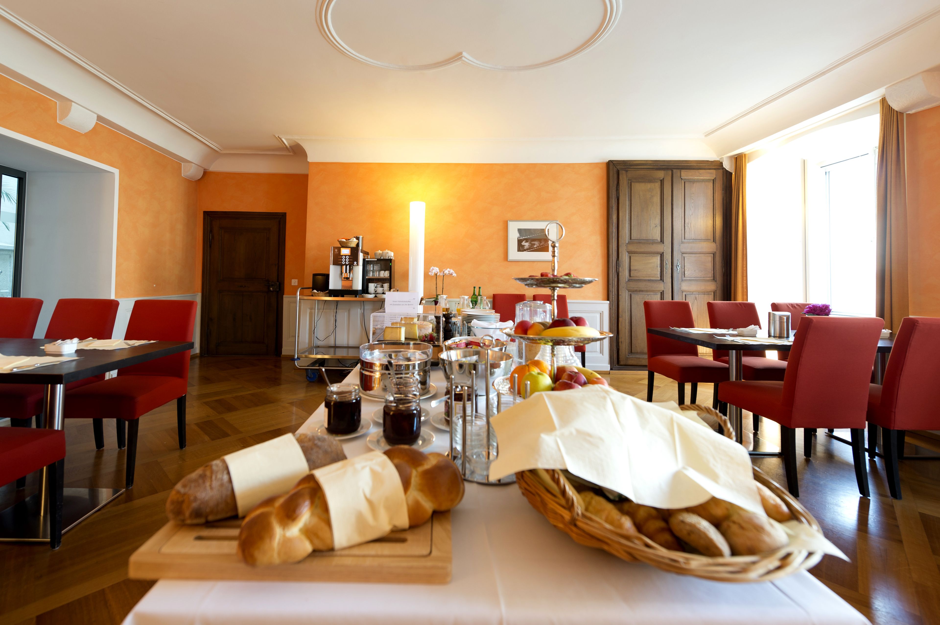 daily buffet breakfast (chf 18.50 per person)