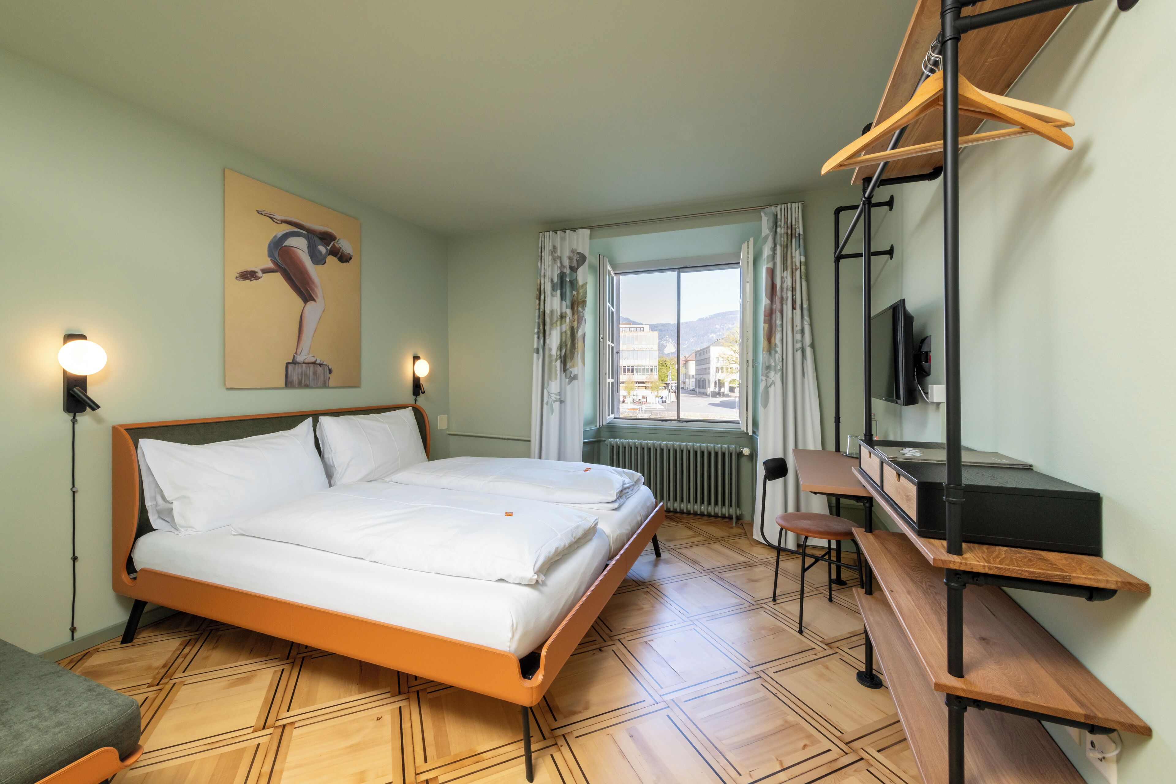 boutique double room with riverview | 1 bedroom, individually decorated, individually furnished, desk