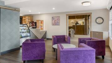 Daily buffet breakfast (CAD 10 per person)