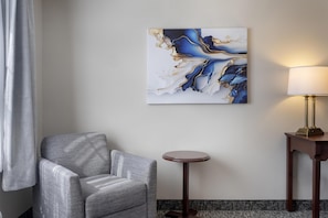 Suite, 1 trÚs grand lit, non-fumeurs, cheminée | Couette en duvet d'oie, coffres-forts dans les chambres