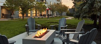 Courtyard by Marriott Mississauga - Airport Corporate Centre West