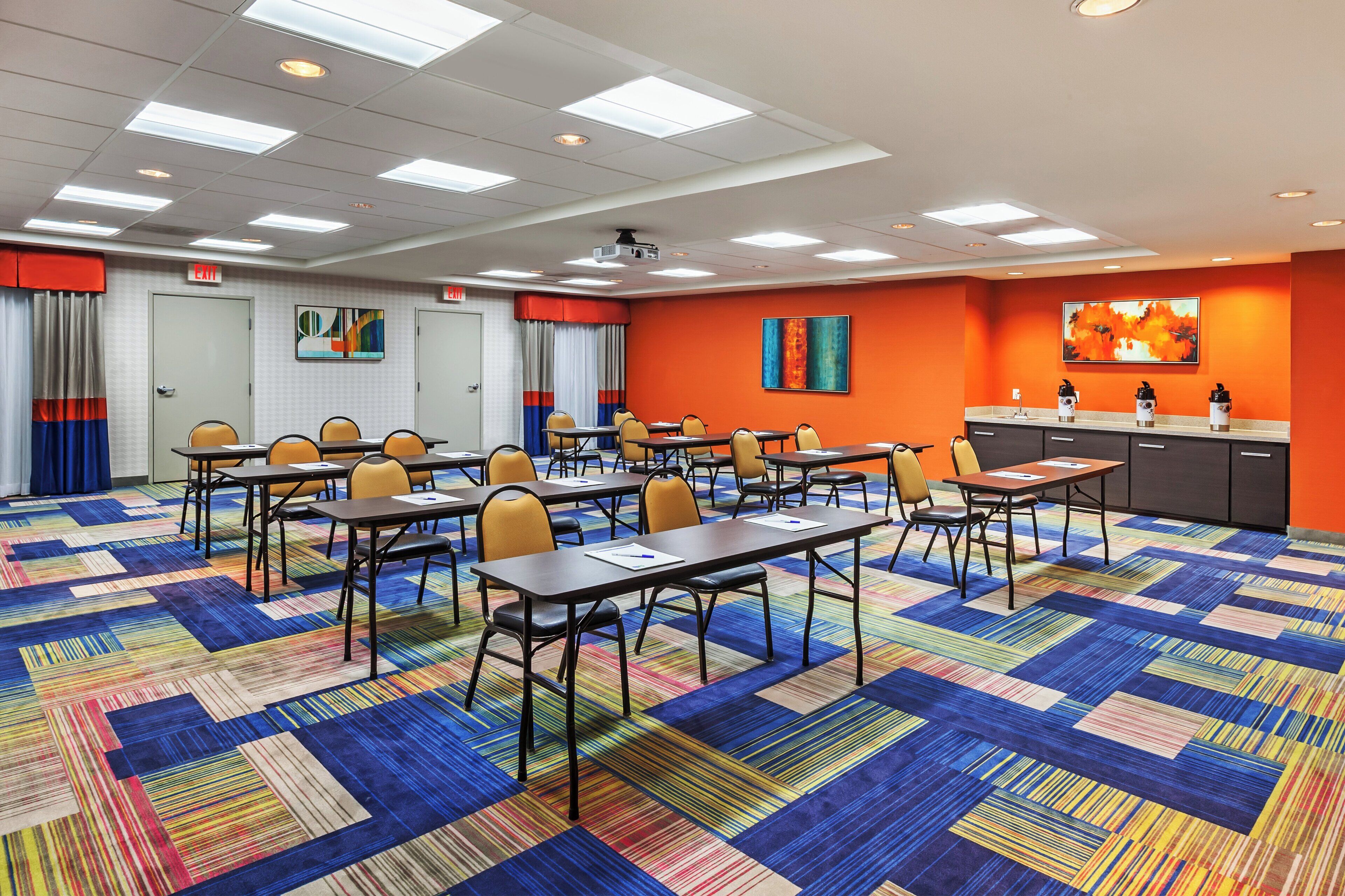 Foto - Holiday Inn Express & Suites Houston East, by IHG