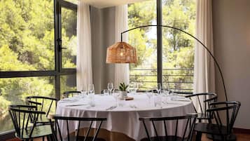 Breakfast, lunch, dinner served; Mediterranean cuisine, pool views