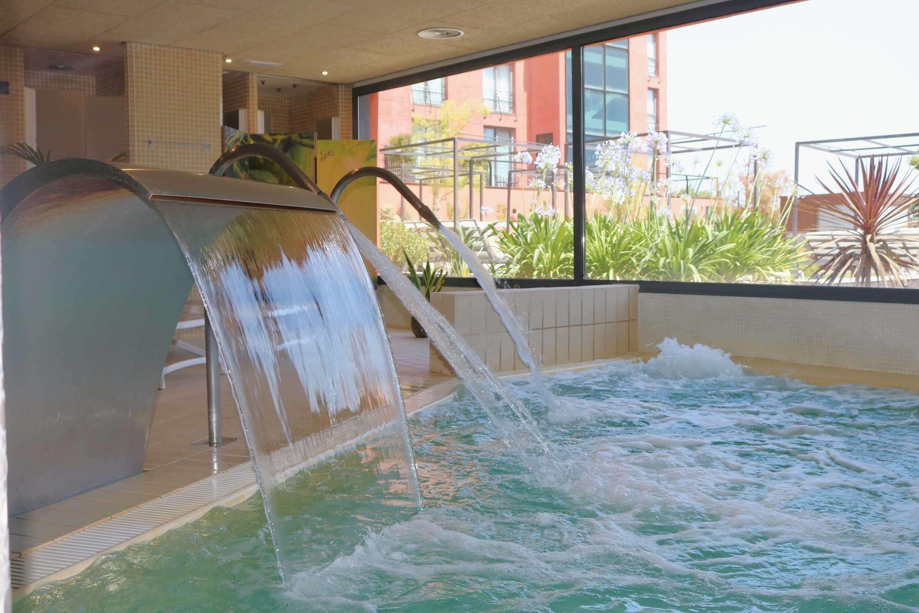 Body treatments, sports massages, 6 treatment rooms, massages