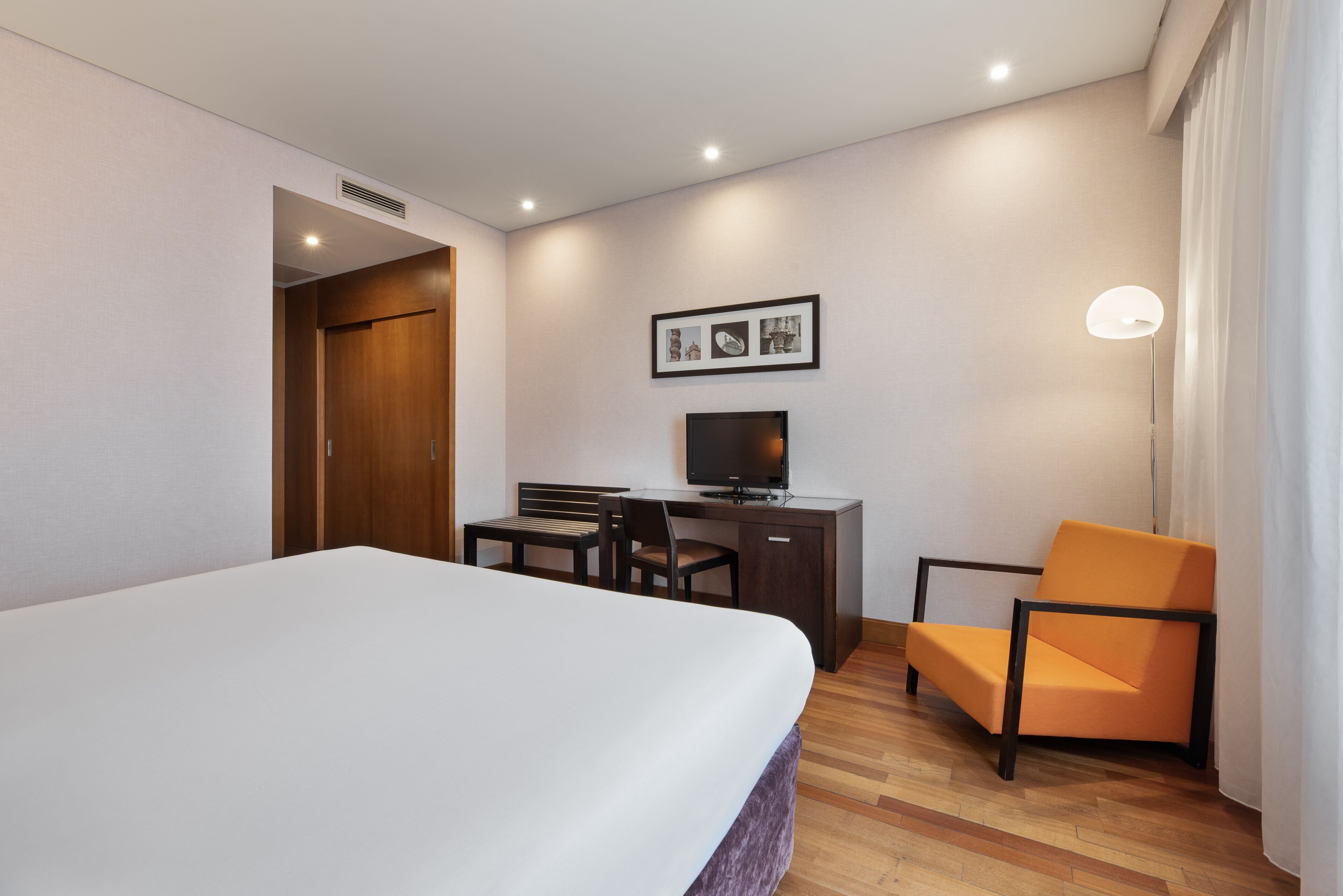 Minibar, in-room safe, desk, laptop workspace