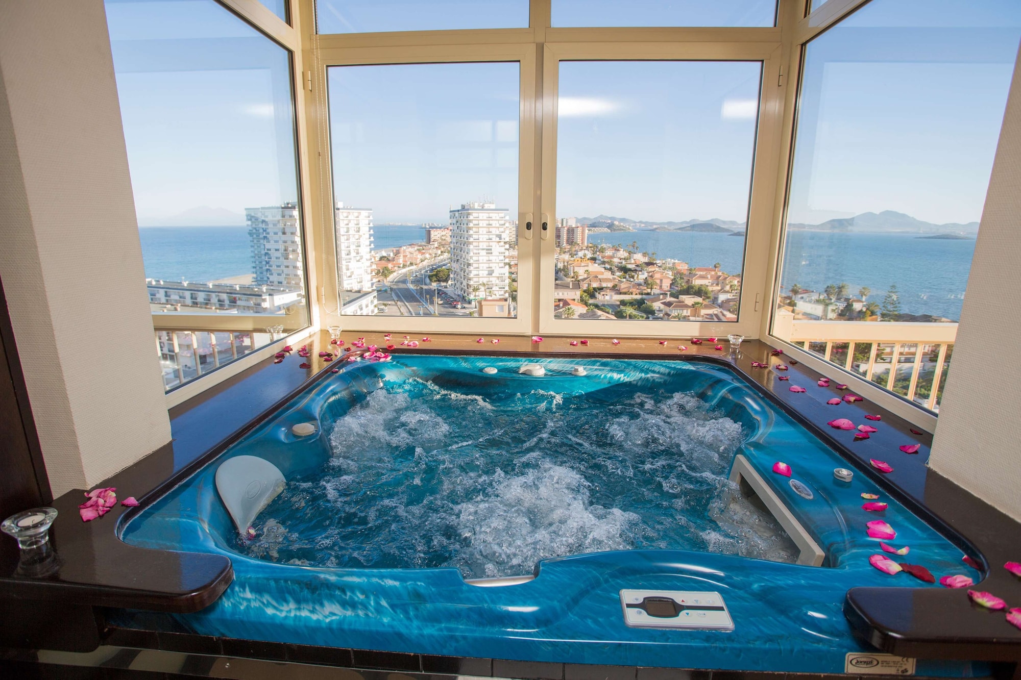 4 Star Hotels