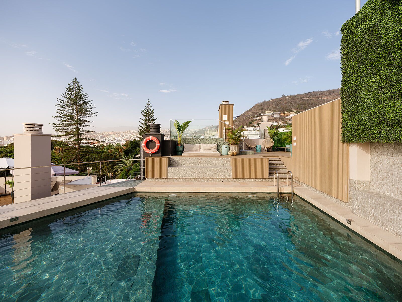 Outdoor pool, sun loungers