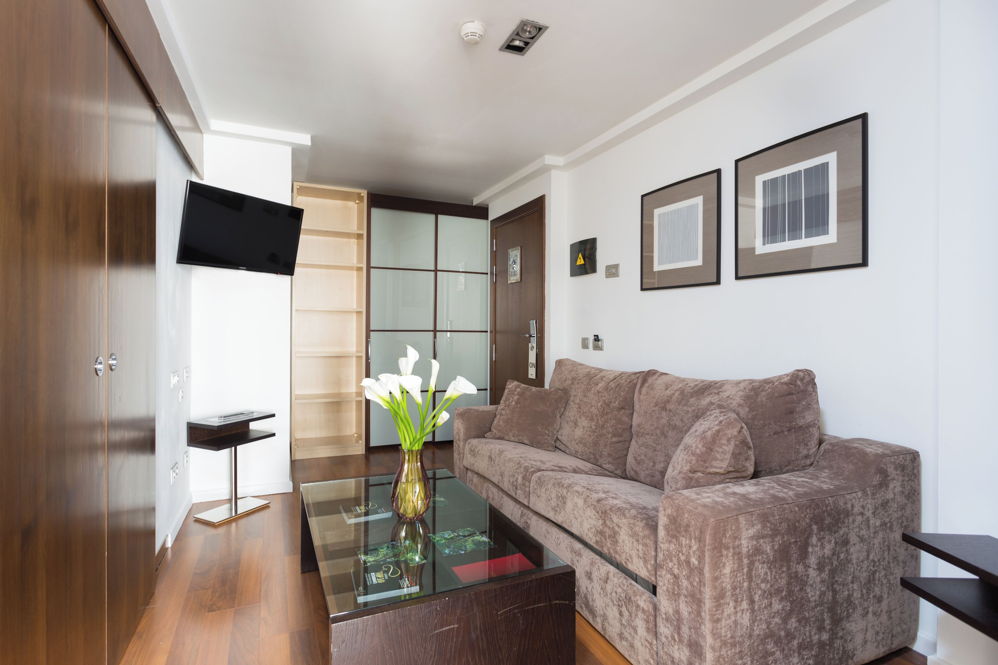 family suite | living area | tv