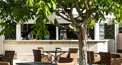Myrto Hotel