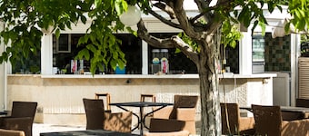Myrto Hotel