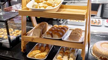 Frokostbuffé hver dag (BRL 45 per person)