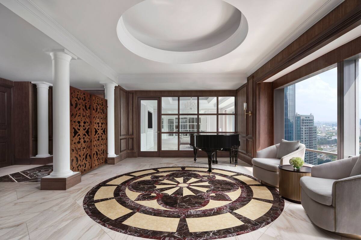 presidential suite, 1 king bed, non smoking, city view | 1 bedroom, premium bedding, down duvets, minibar