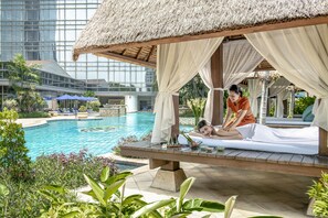 Phòng tắm hơi, b ồn tắm thủy lực, phòng xông hơi, trị liệu toàn thân 