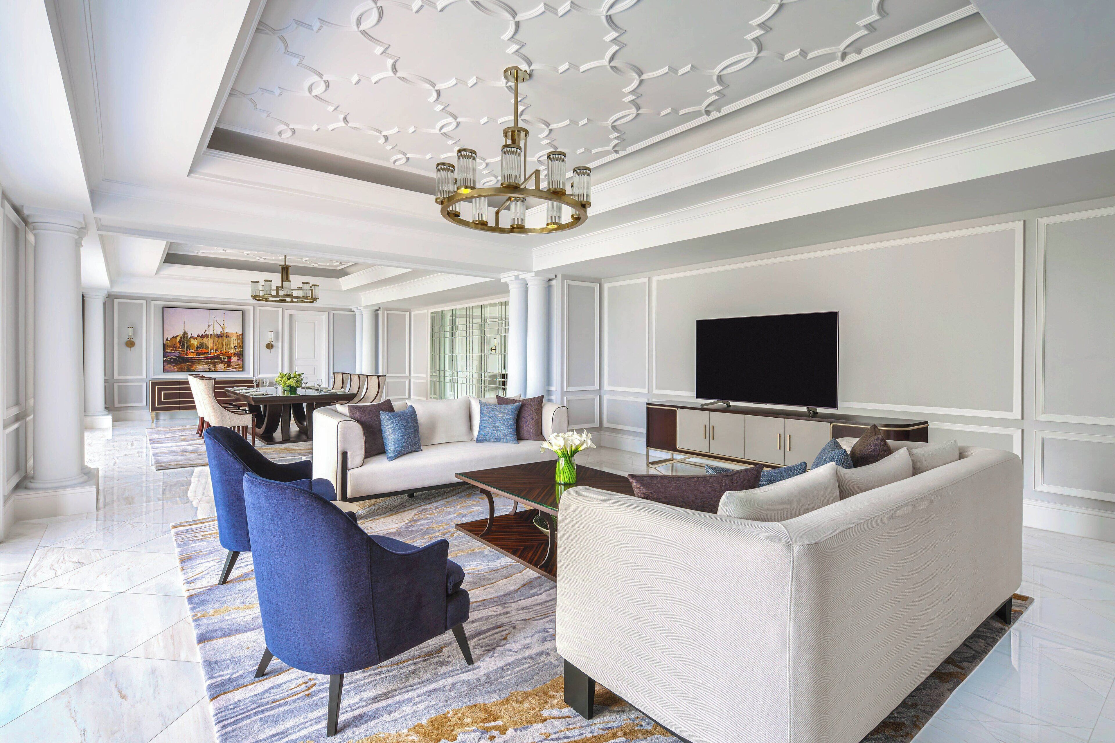 presidential suite, 1 king bed, non smoking, city view | living room | lcd tv, dvd player