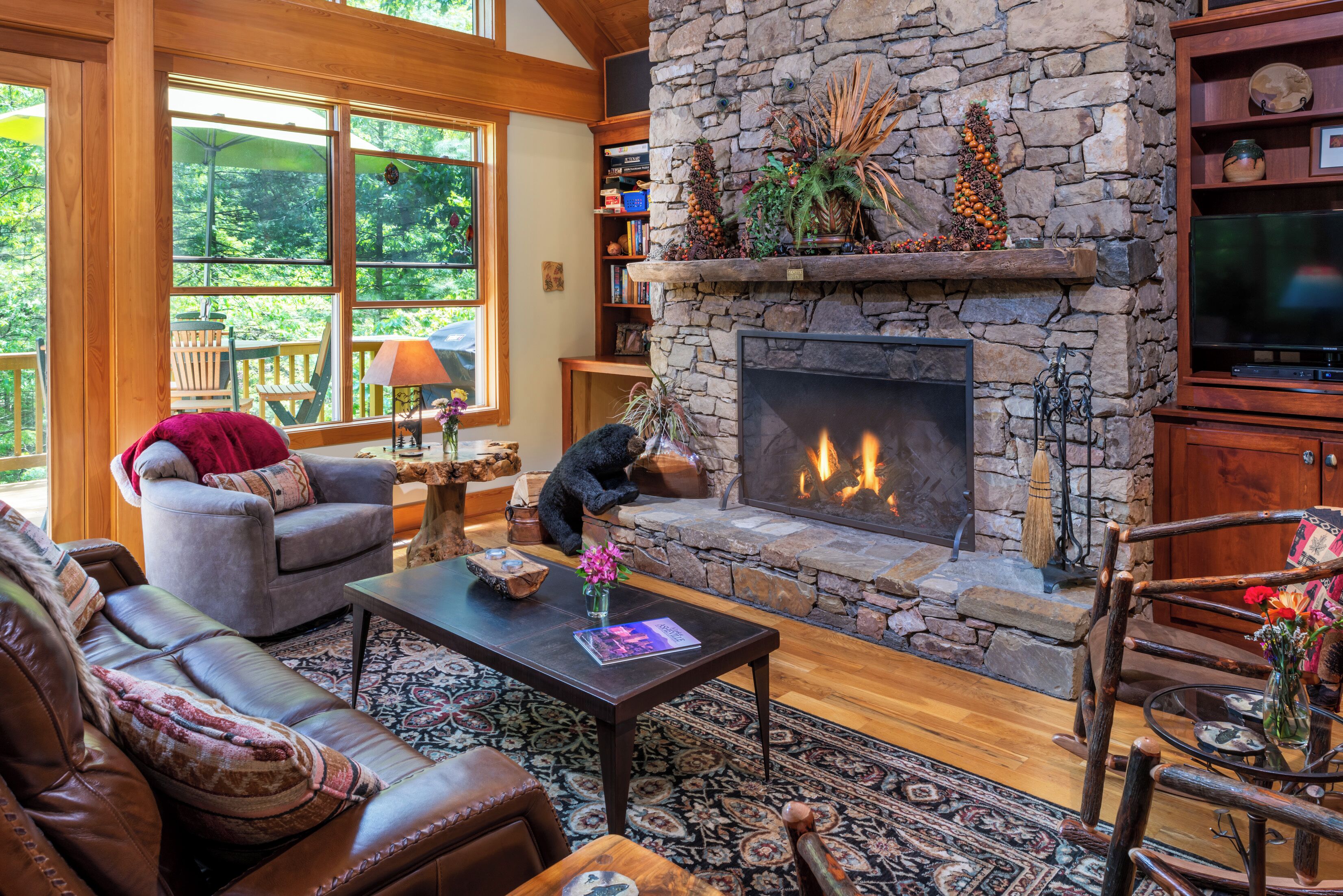 House, Private Bathroom | Living area