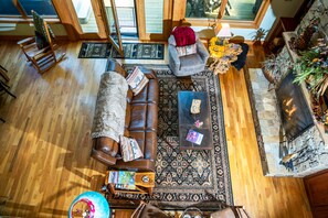 Luhn House | Living area