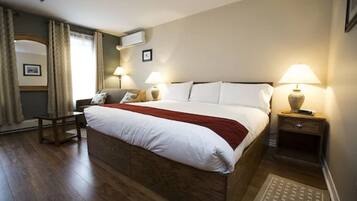 1 bedroom, down duvets, individually decorated, desk