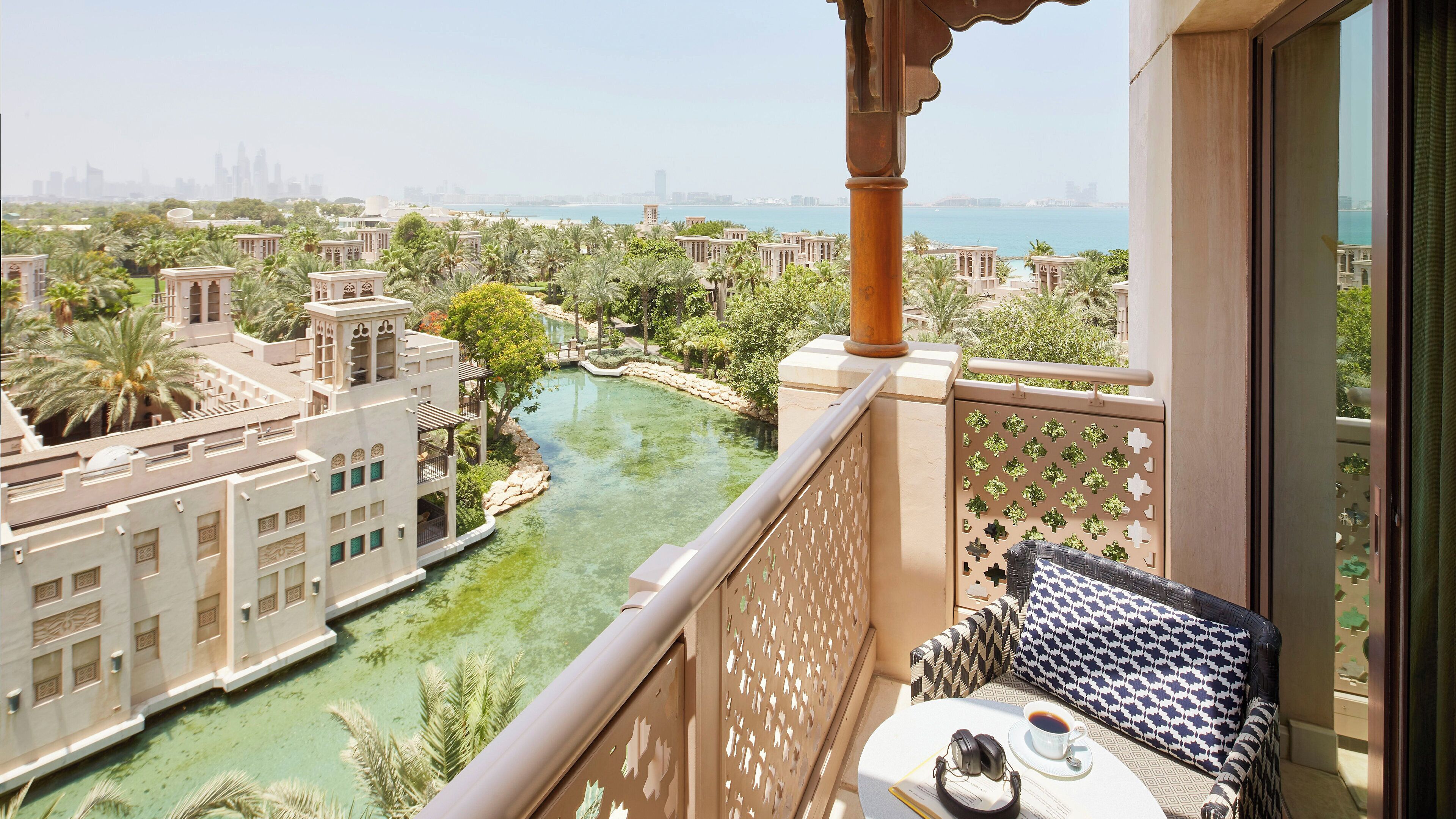 Photo - Jumeirah Al Qasr Dubai Hotel