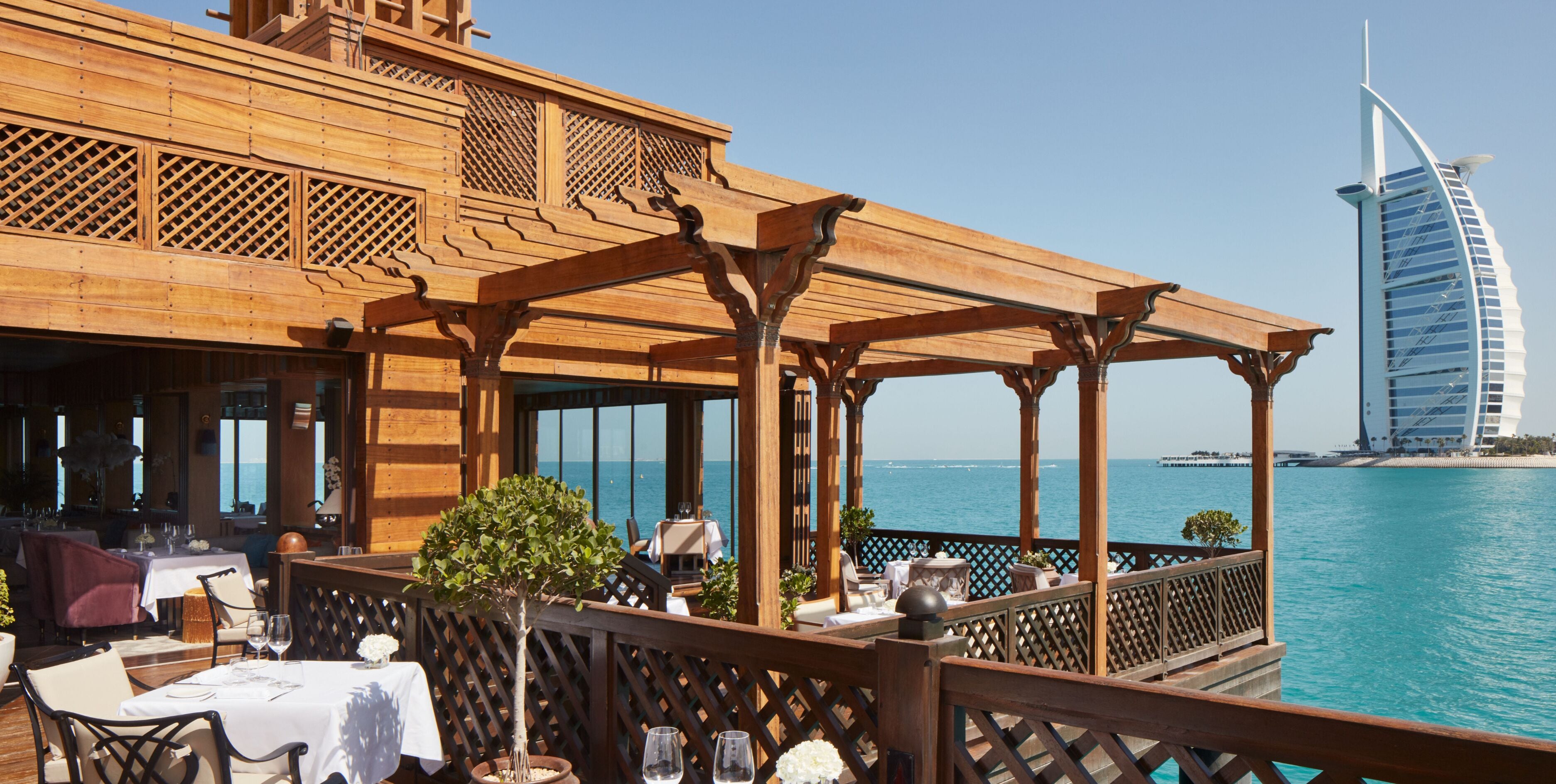 Photo - Jumeirah Al Qasr Dubai Hotel