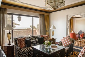 Suite, 1 Bedroom (Ocean) | Premium bedding, Select Comfort beds, minibar, in-room safe - Jumeirah Al Qasr Dubai (Dubai)