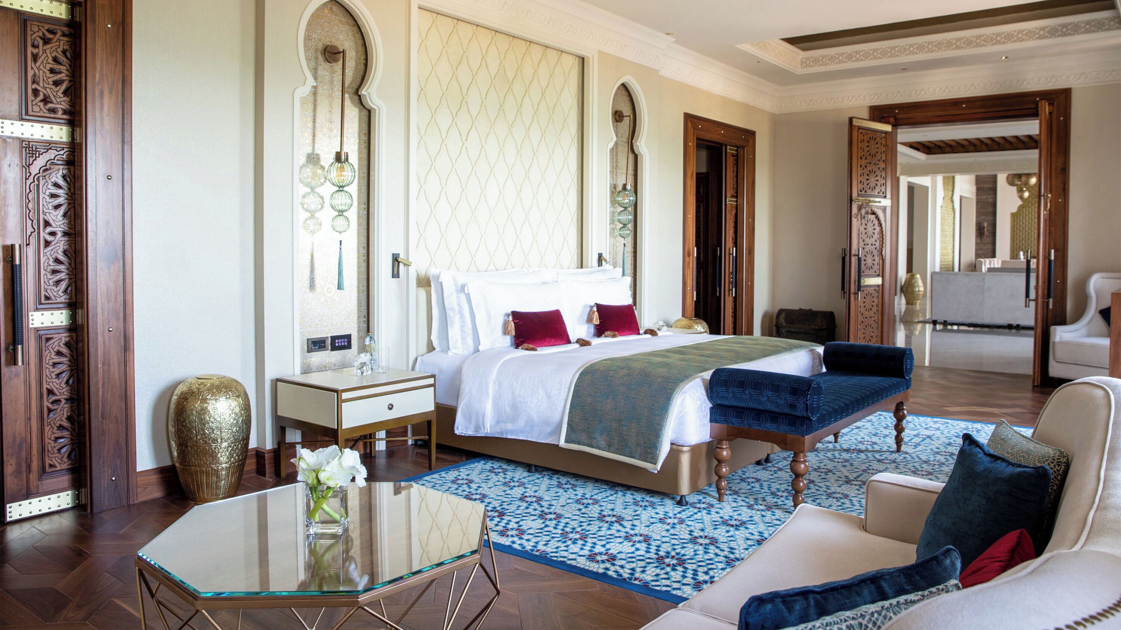 Photo - Jumeirah Al Qasr Dubai Hotel