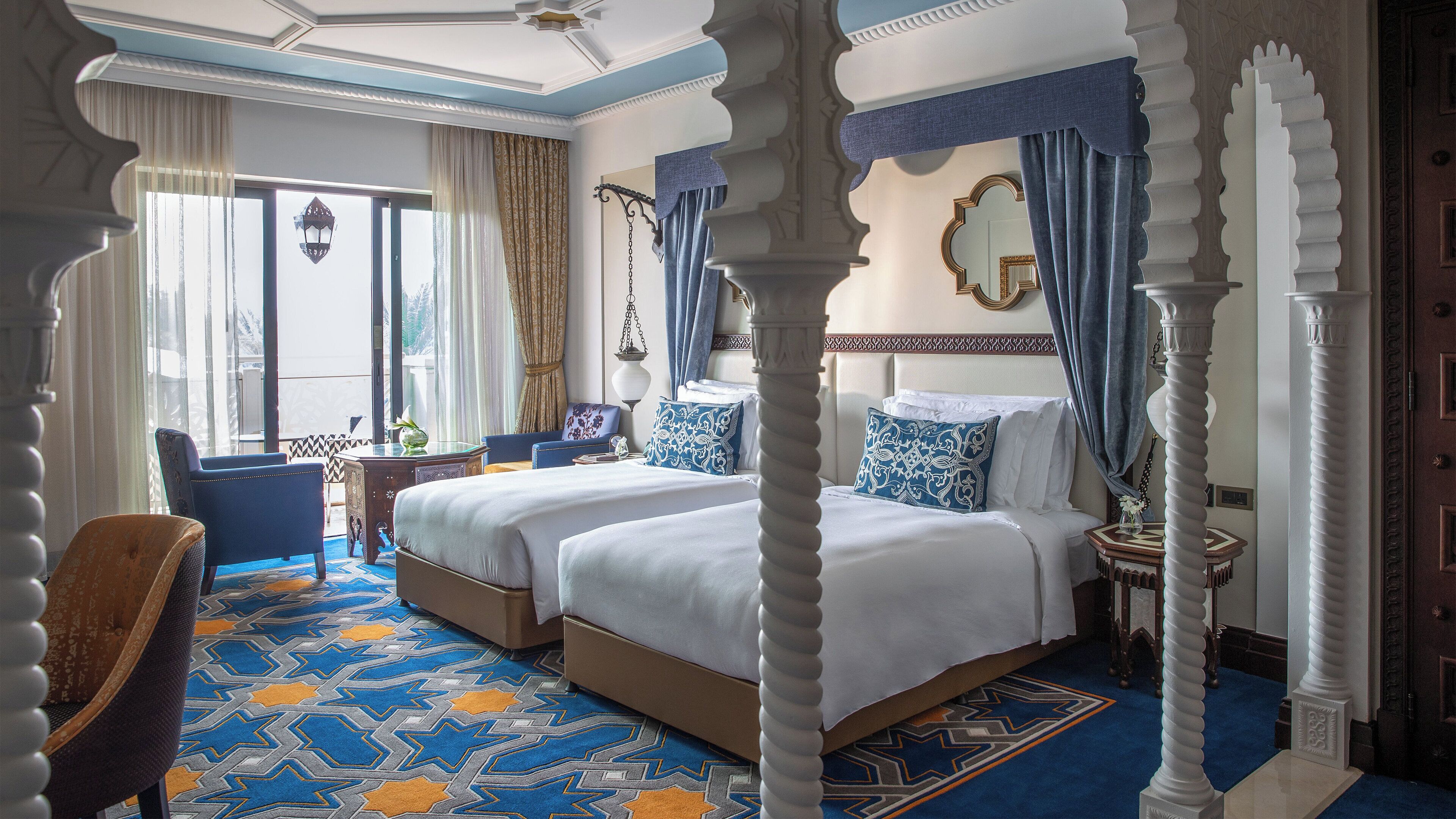 Photo - Jumeirah Al Qasr Dubai Hotel