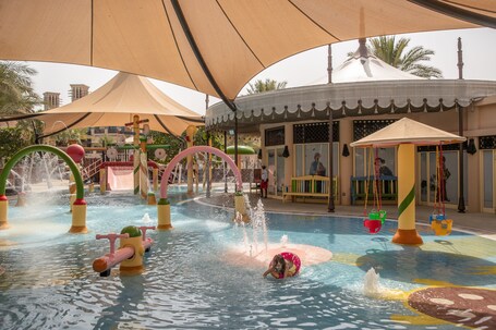 Jumeirah Al Qasr Dubai - Image 29
