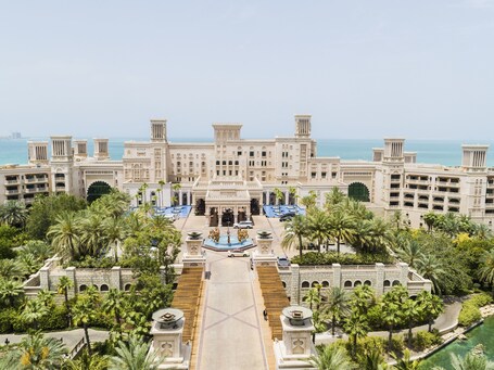 Jumeirah Al Qasr Dubai - Image 33