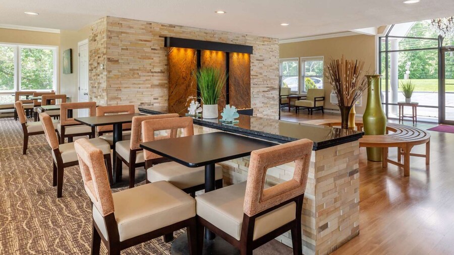 Ogunquit River Inn & Suites