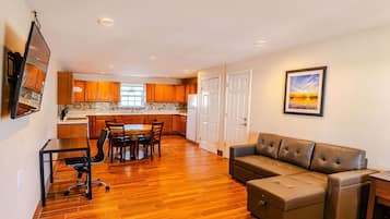 Desk, blackout curtains, free WiFi, bed sheets