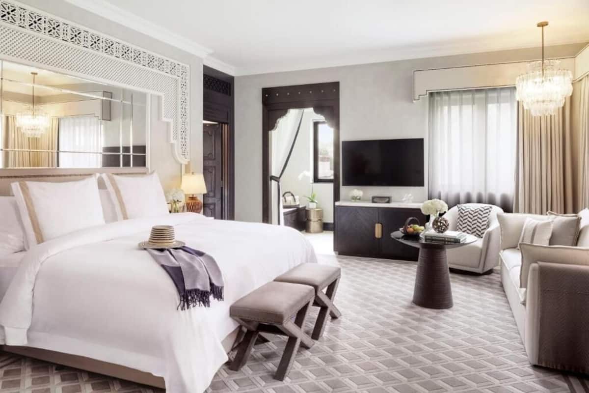 1 chambre, literie de qualité, couette en duvet, minibar