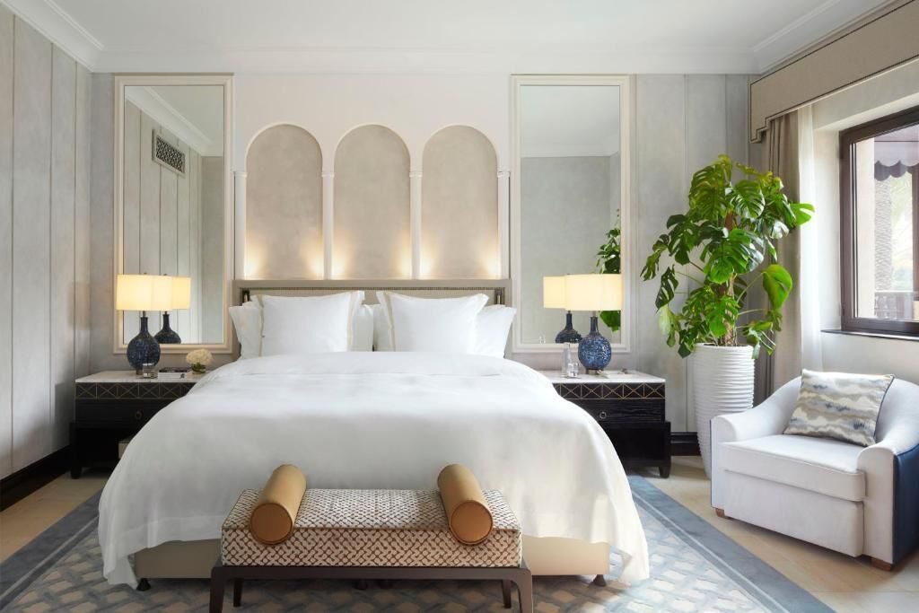 1 chambre, literie de qualité, couette en duvet, minibar