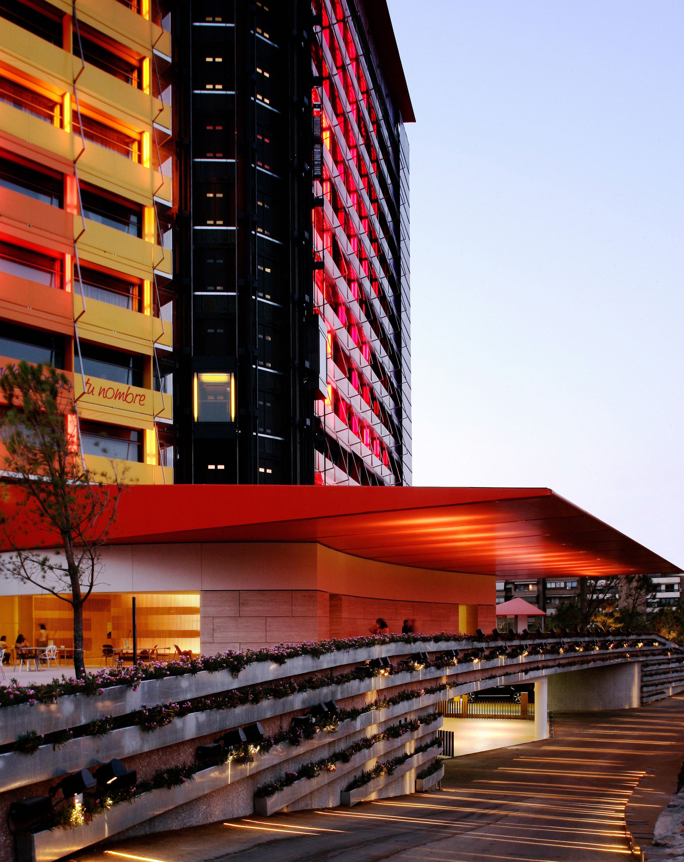 Fachada del alojamiento - Noche